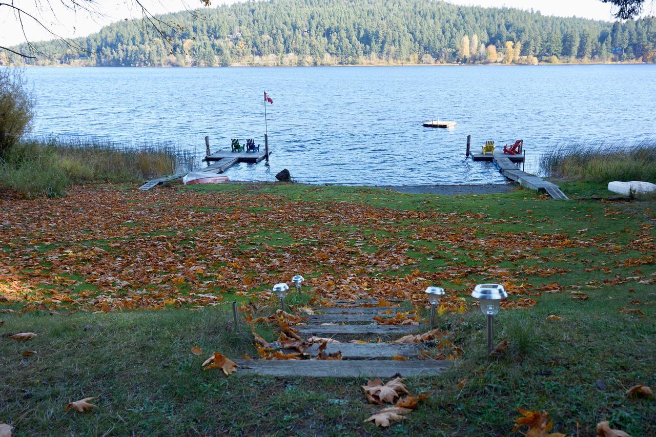 Maple Ridge Cottages Ganges Exteriör bild